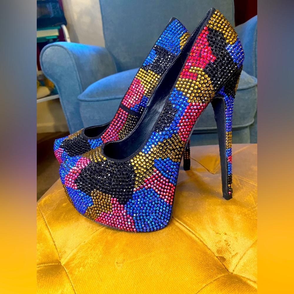 Brand new Steven Madden heels
